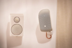 dong loa B&W Mini Theatre tot