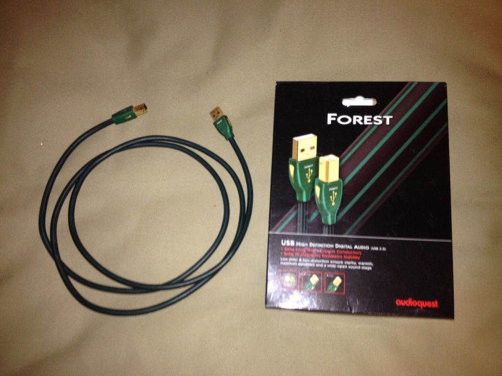 day tin hieu USB AudioQuest Forest chuan