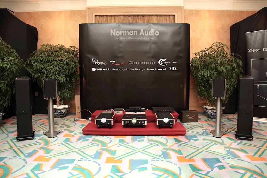 Loa Wilson Benesch Vector Loudspeakers hay