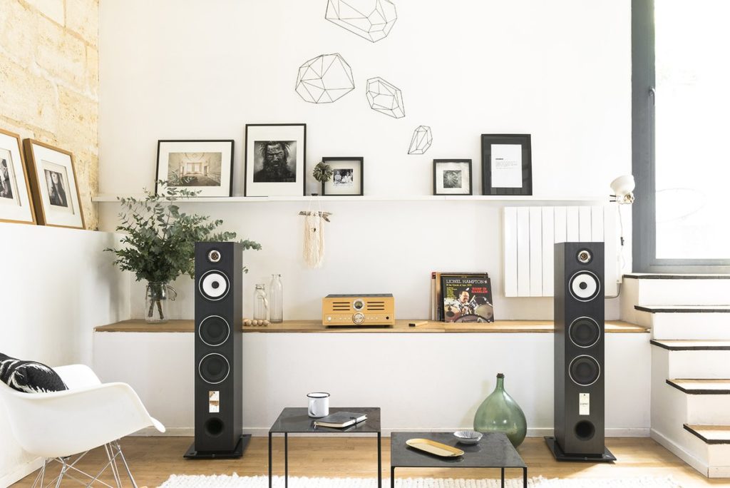 loa Triangle Esprit EZ Antal chuan