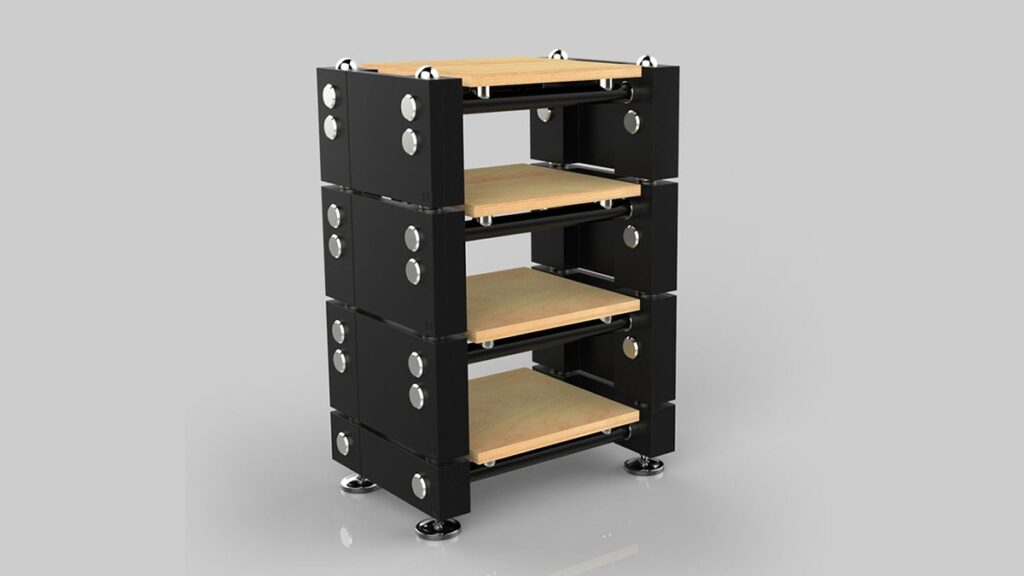 ke wilson benesch r1 chat